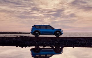 Der KIA EV9 hat eine massive Silhouette.