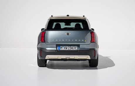 Auch im Heck spiegelt sich die britische Herkunft der Mark in den Heckleuchten wieder.