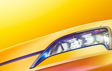 Das ikonische Design der Frontscheinwerfer bleibt erhalten.