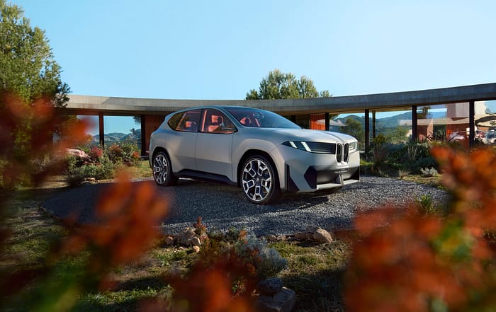 Mit der Neue Klasse X definiert BMW das SUV neu als SAV (Sports Activity Vehicle).